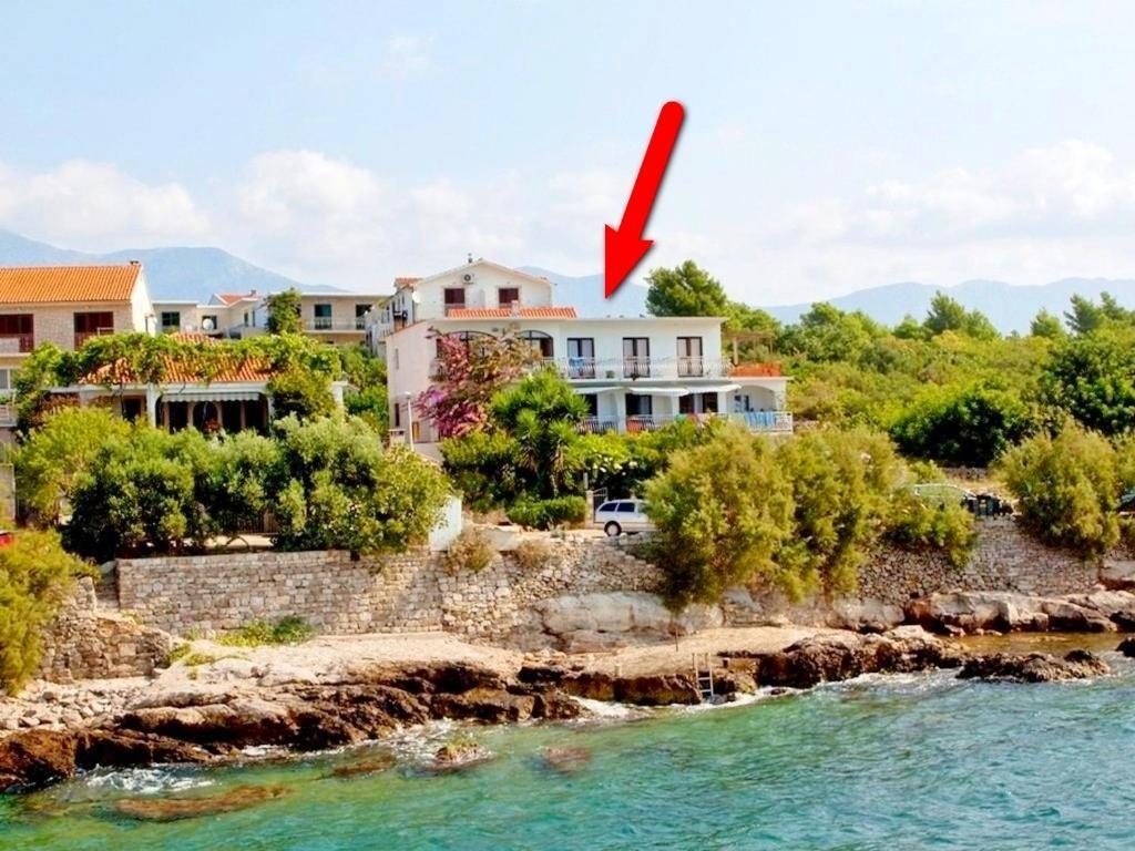Sućuraj Apartment Franic מראה חיצוני תמונה