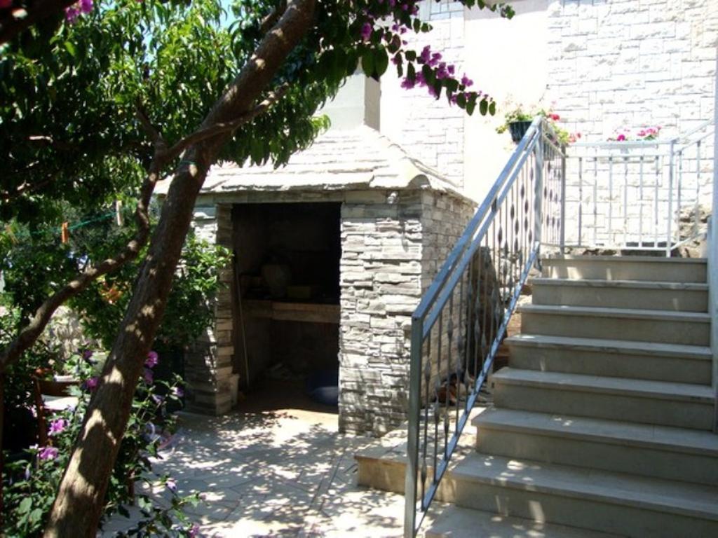 Sućuraj Apartment Franic מראה חיצוני תמונה
